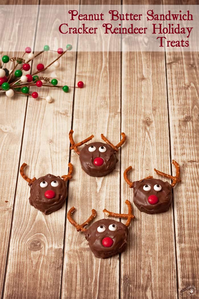 Peanut Butter Sandwich Cracker Reindeer Holiday Treats