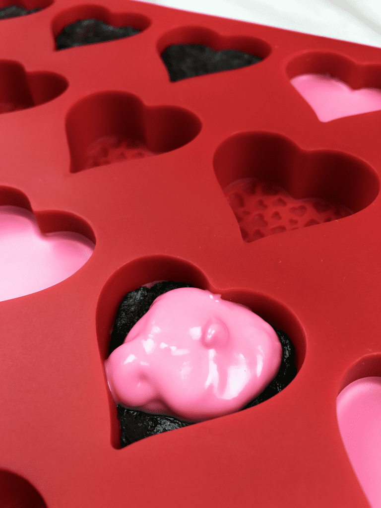 V-Day Hearts Oreo Fill Ing&IP 24