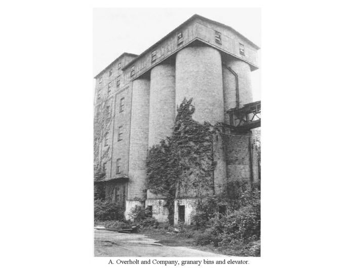 Granary Buildings at Broad Ford 